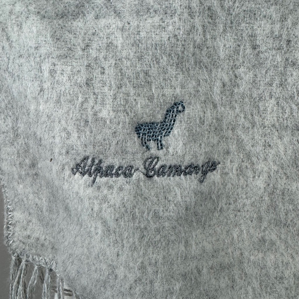 Alpaca Camargo Fringe Neck Peruvian Scarf Shawl Gray Cozy Warm Soft Made in Peru - Picture 4 of 8